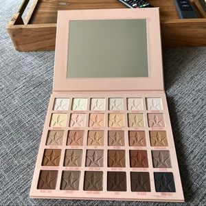 Jeffree Star Orgy Eyeshadow Palette